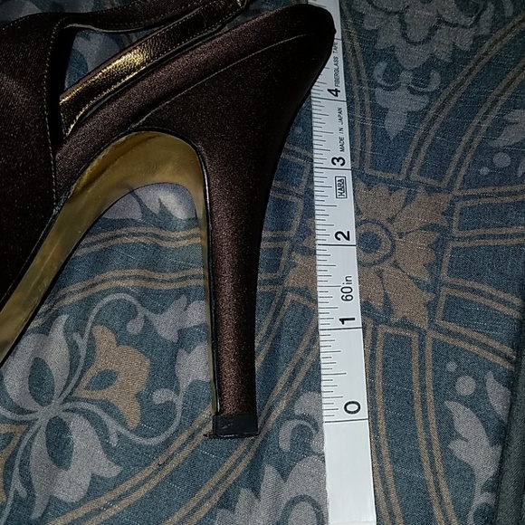 🎉Beautiful Brown Heels🎉 - Picture 4 of 4
